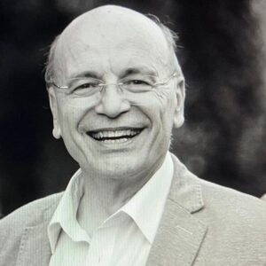 Mario Molteni